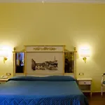 Donatello Hotell 3*