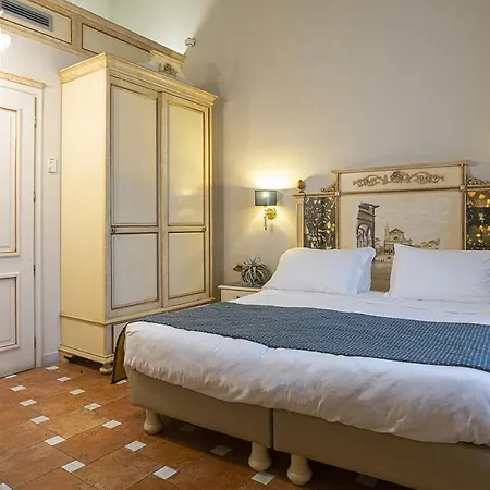 Donatello Hotell 3*
